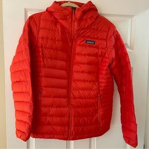 Patagonia Down Sweater Hoody Jacket in Orange - Women’s Large